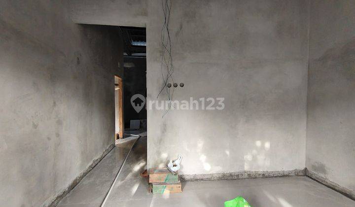 RUMAH CANTIK DAN MURAH DI  TIRTOMARTANI , 5