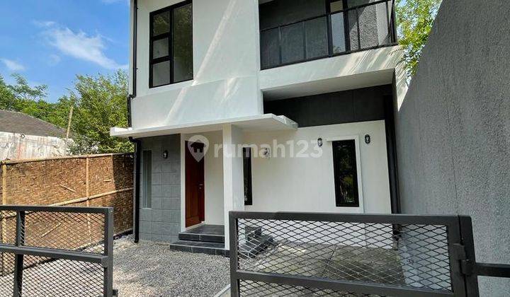 RUMAH CANTIK SIAP HUNI DI JALAN KALIURANG KM 12  1