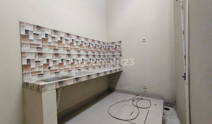 RUMAH BARU CANTIK SIAP HUNI DI TIRTOMARTANI  8