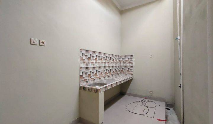 RUMAH BARU CANTIK SIAP HUNI DI TIRTOMARTANI  10