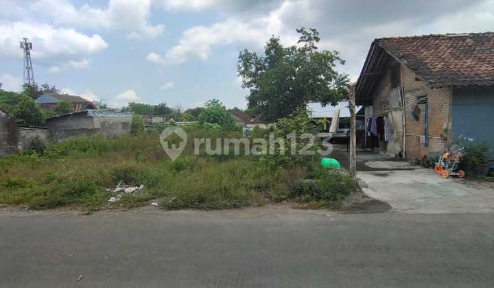 DIJUAL TANAH PEKARANGAN ISTIMEWA DI BROMOMILAN PURWOMARTANI