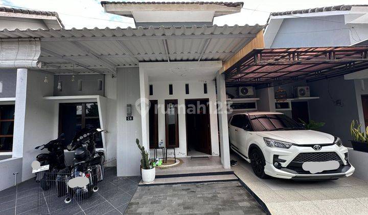 RUMAH CANTIK DAN MURAH DEKAT KAMPUS UGM DAN. UII DI JALAN KALIURANG KM 7 1