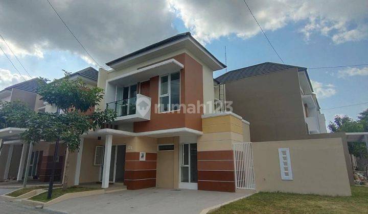 RUMAH CANTIK DALAM RING ROAD  DI JALAN RAYA GODEAN 1