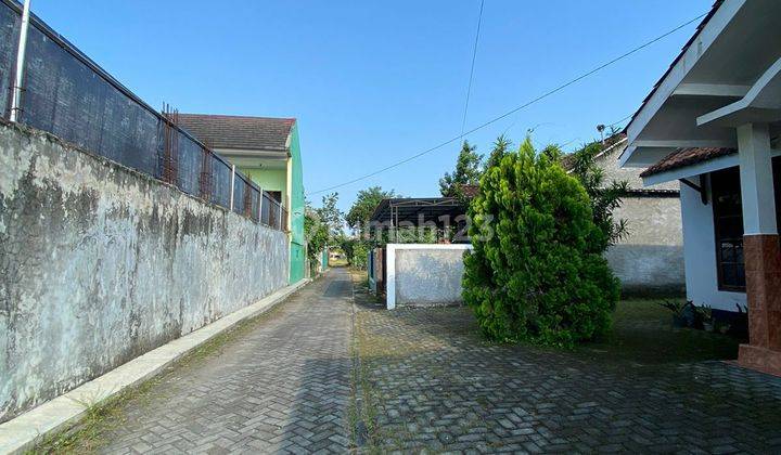 RUMAH ASSRI HALAMAN LUAS DEKAT KAMPUS UII JALAN KALIURANG KM 13 2