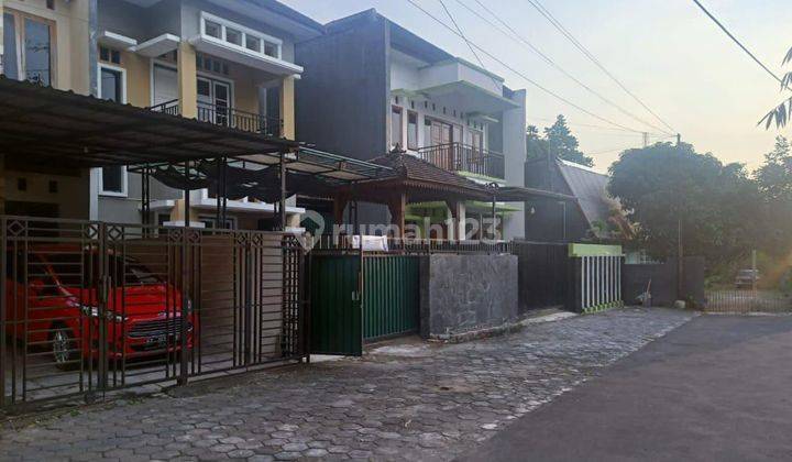 RUMAH CANTIK DAN MURAH DEKAT KAMPUS UGM DI JALAN KALIURANG KM 6 2