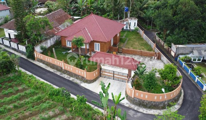 Rumah Asri View Sawah Di Jalan Pakem Turi 2