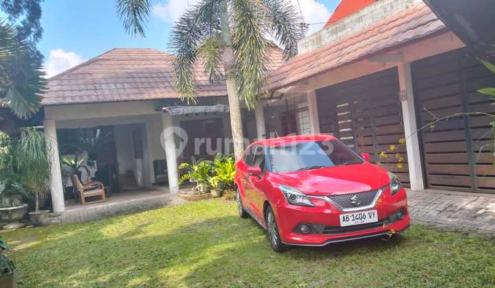 Aesthetic and Comfortable House Near UGM and UII Campuses on Jalan Kaliurang Km 10 2