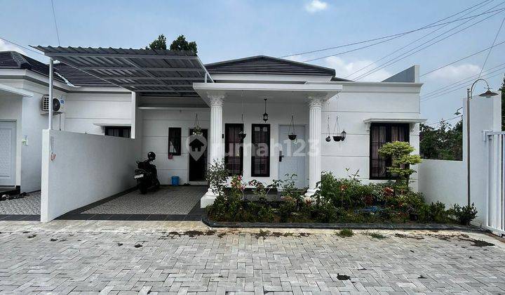 Rumah Cantik Super Murah Di Jalan Godean 1