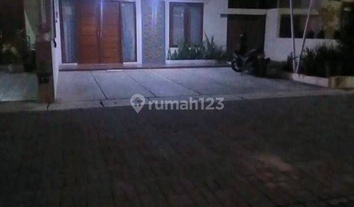 Rumah Cantik Siap Huni Di Cebongan 1