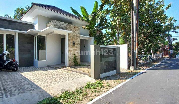 Rumah Baru Siap Huni Di Jalan Godean Km 7 2