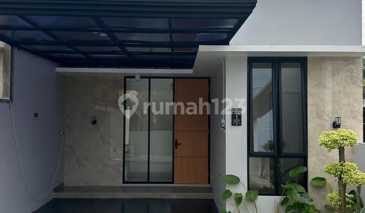 Rumah Cantik Siap Huni di Cebongan Rumah Cantik Siap Huni di Cebongan