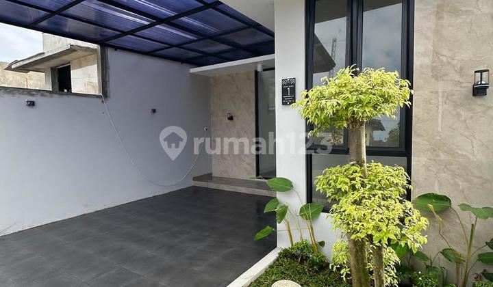Rumah Cantik Siap Huni di Cebongan Rumah Cantik Siap Huni di Cebongan