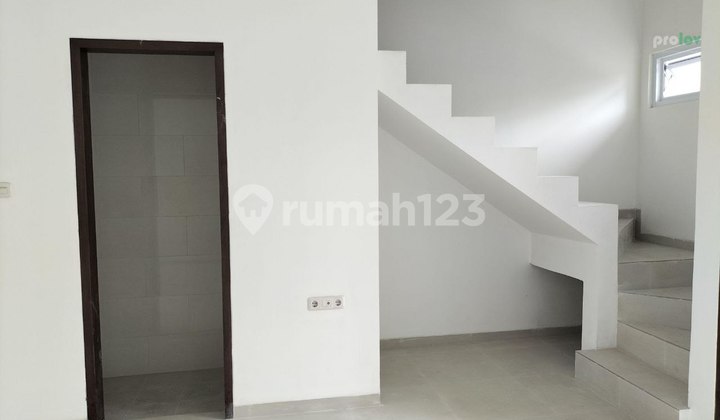 Dijual Rumah Di Ciwaruga Dalam Komplek 3