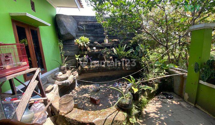 Rumah Luas Terawat di Solokan Jeruk Bandung 5