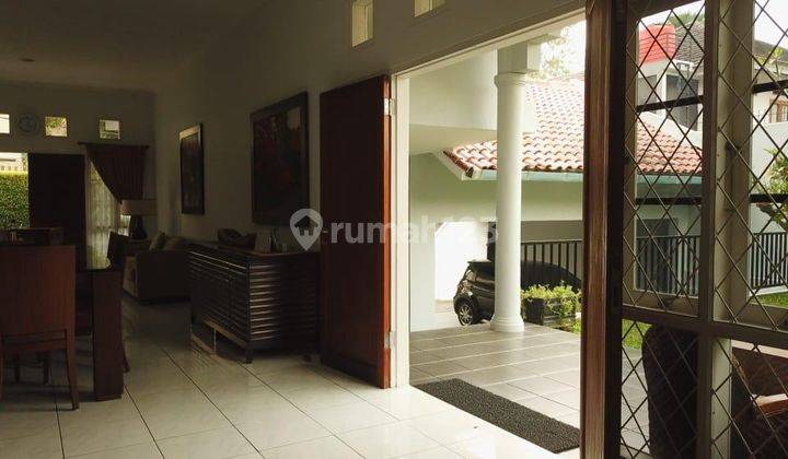 Rumah Villa di Geger Kalong Permai, Bandung Bagus Semi Furnished 2