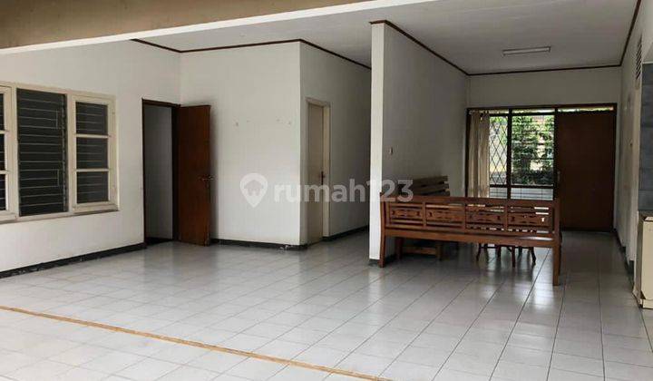 Rumah di Sayap Ciumbuleuit, Bandung Bagus SHM 2