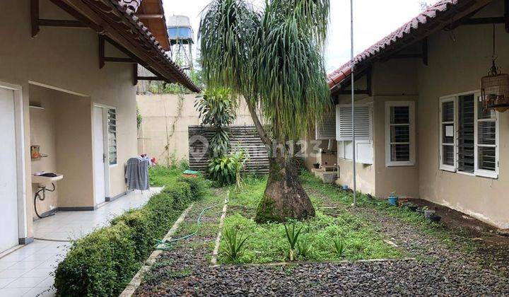 Rumah di Sayap Ciumbuleuit, Bandung Bagus SHM 1