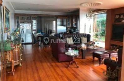 Rumah Villa Bagus Furnished di Dago, Bandung 2