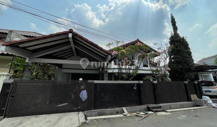 Rumah Bagus SHM di Suryalaya Timur, Bandung 1