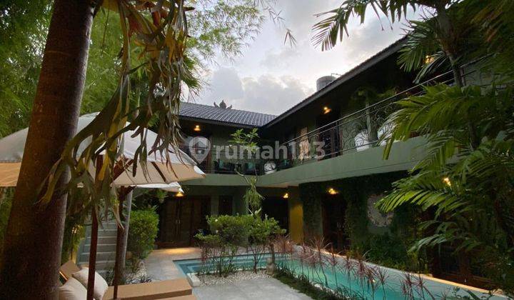 Beautiful Tropical Guest House in Tumbak Bayuh, Canggu Furnished 1