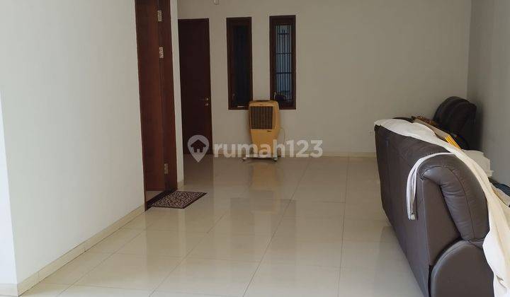 Rumah Batununggal Indah Bandung, Full Furnished 2