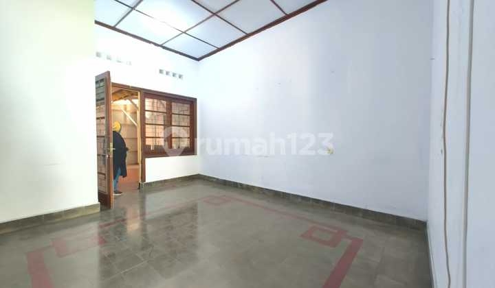 Rumah Luas untuk Kantor Bangunan Heritage Riau Bandung 2