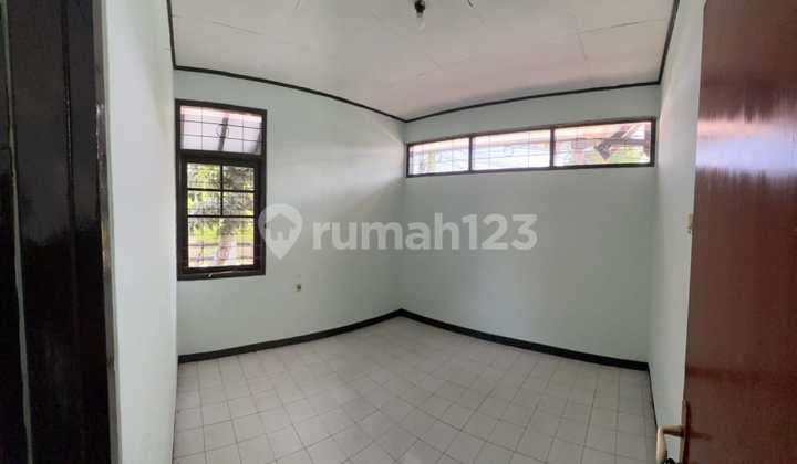 Dijual Rumah Hitung Tanah di Komplek Putraco Ujungberung Indah 2