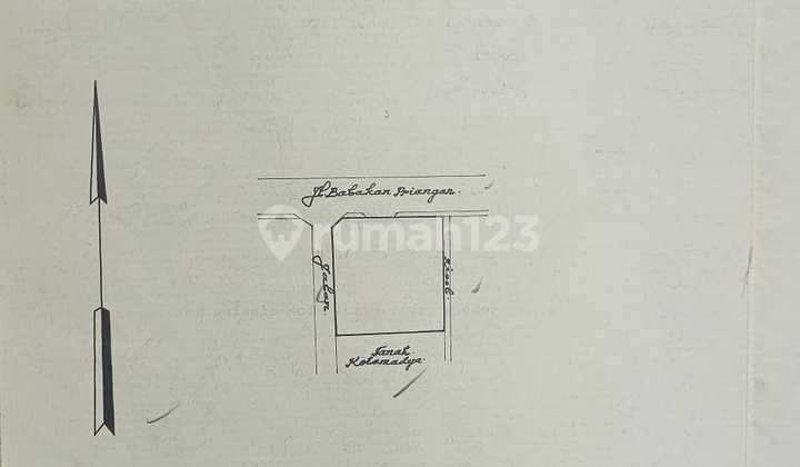 Rumah Murah di Kembar Timur, Bandung. Ada Taman, SHM,  2