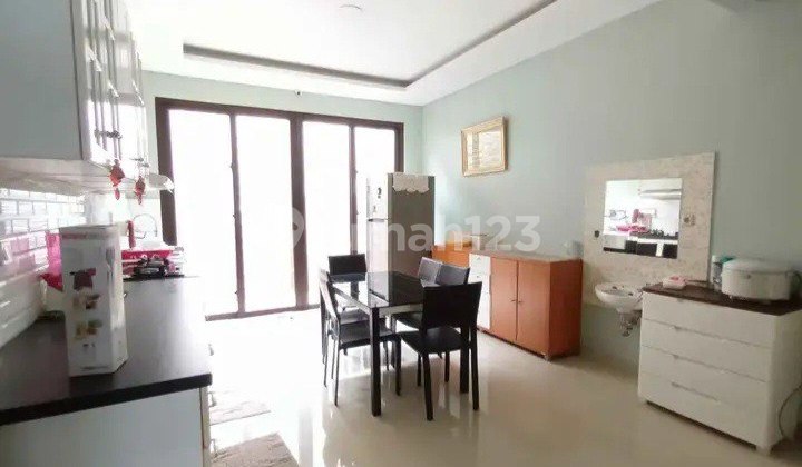 Dijual Rumah Sarijadi. 2 Lantai Halaman Depan Belakang Lokasi Strategis 2