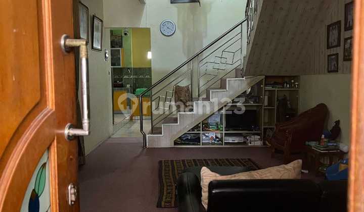 Rumah Dijual Antapani 2 Lantai Luas Tanah Besar Harga Menarik 2