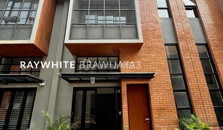 Brand New Townhouse Area Kemang Terusan 1