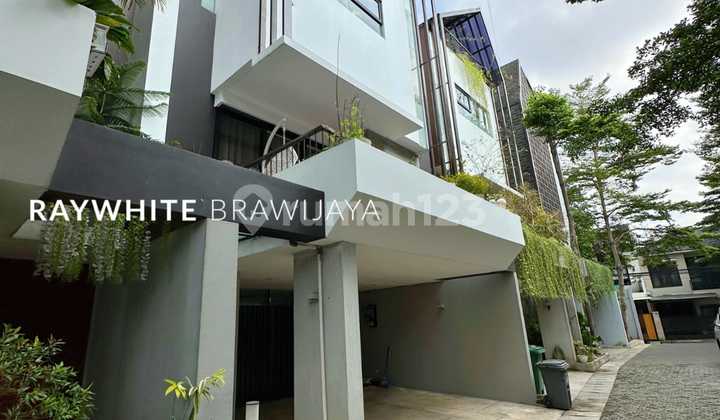 Townhouse dalam Cluster Lingkungan Tenang Area Bangka Kemang Townhouse dalam Cluster Lingkungan Tenang Area Bangka Kemang