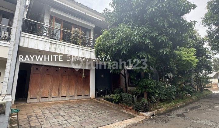 Townhouse Siap Huni Lingkungan Tenang Area Ampera 1