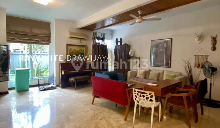 Rumah Siap Huni Lokasi Tenang Area Pondok Indah 2