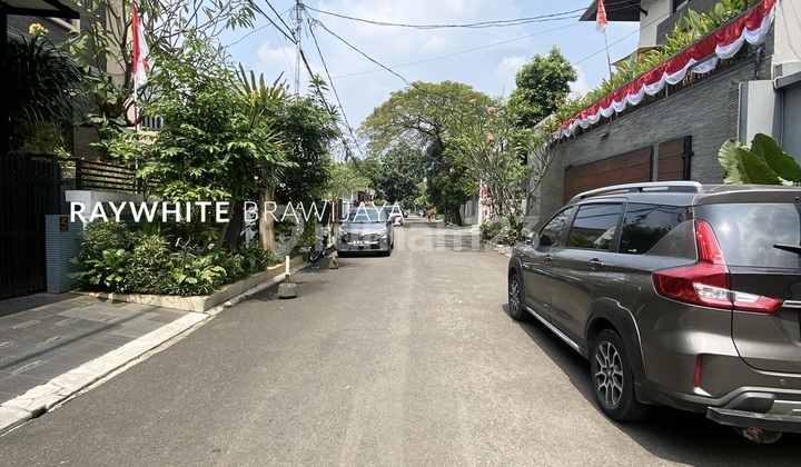 Best Price Rumah Siap Huni Selangkah ke Mall Pondok Indah