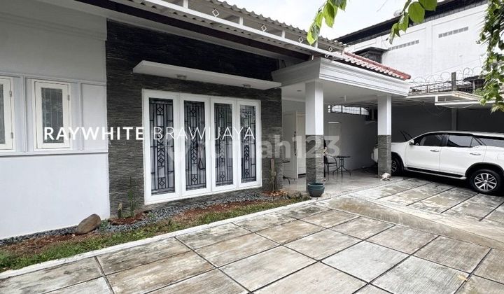 Rumah Lama Siap Huni Area Kemang Utara 2