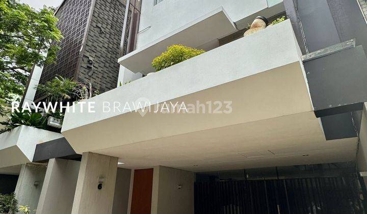 Townhouse Dalam Cluster Lingkungan Tenang Area Bangka Kemang  1