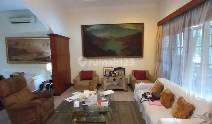 Dijual Rumah Lama Area Dharmawangsa Kebayoran Baru, Lokasi Strategis 2