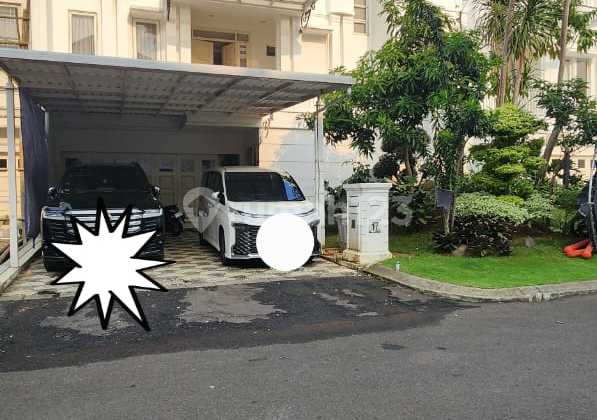 Rumah Mewah 3 Lantai Cluster Amethys Phg Gading Serpong