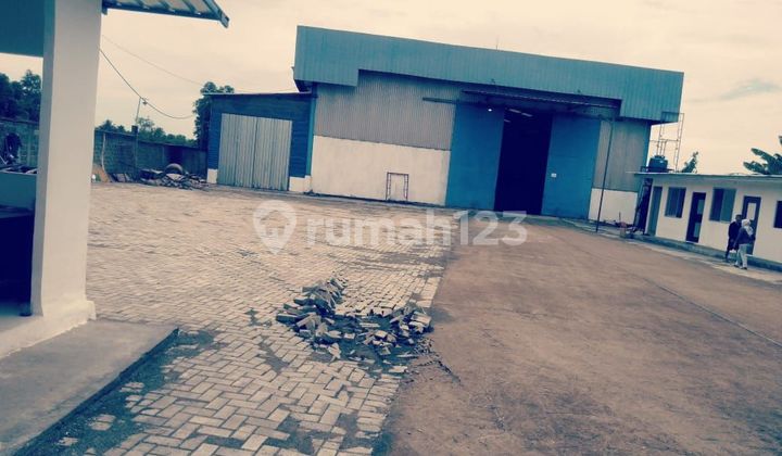 Gudang pinggir jalan Cileles Tigaraksa Tangerang  1