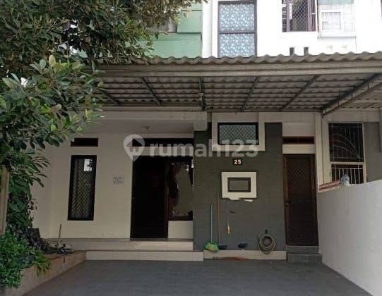 Rumah 2 lantai murah Palem Semi Karawaci Tangerang  1