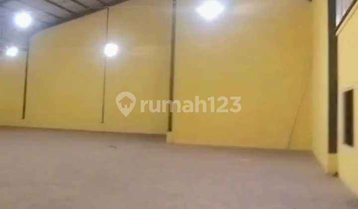 Gudang Pinggir Jalan Raya Tigaraksa Tangerang