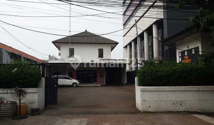 Bangunan Ex Kantor Matraman Jakarta Timur