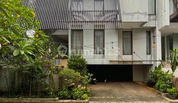 House for Sale in Bangka Pela, Mampang, South Jakarta
