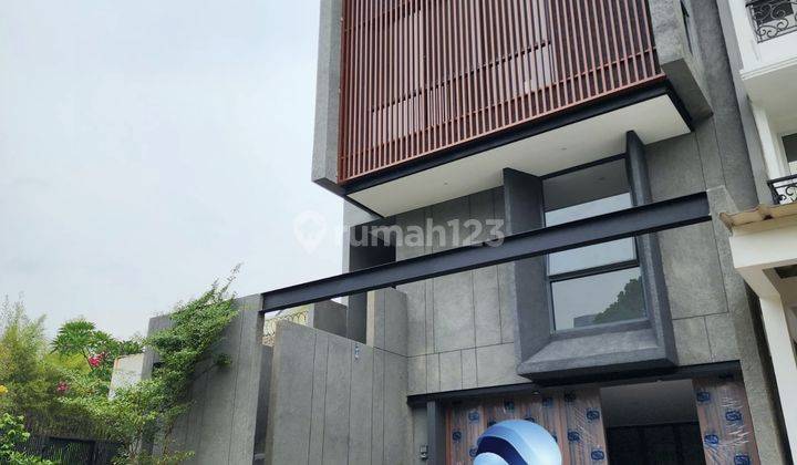 Rumah 3 Lantai Baru Lebak Bulus  2