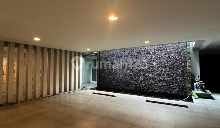 Rumah Mewah Pantai Indah Kapuk, Lotus Palace Luas Bangunan 1900M2. With Swimming Pool 2