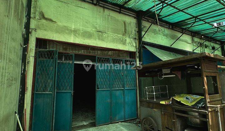 Ruko Strategis Klender Jakarta Timur, Jalan Pahlawan Revolusi 4,5 x 25m 2