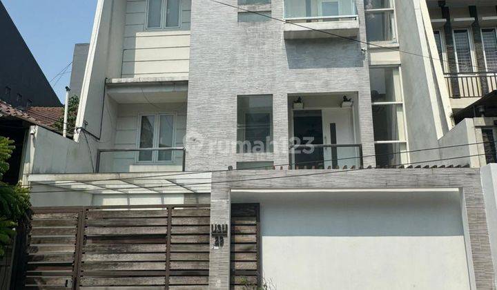 Rumah Muara Karang Rapih Siap Huni 120m2 3 Lantai 3 Kamar Tidur Plus Kantor 1