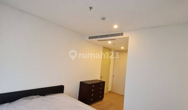 Apartemen Izzara Condo Hoek Luas 176m2 3 Bedrooms Full Furnish 2