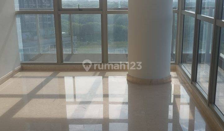 Apartemen Goldcoast Pantai Indah Kapuk 3 Kamar. Semi Furnish Pool View 2